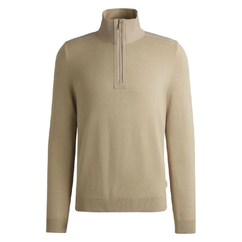 Men's Sweaters with Patchwork DesignsZip-neck sweater with softshell trims