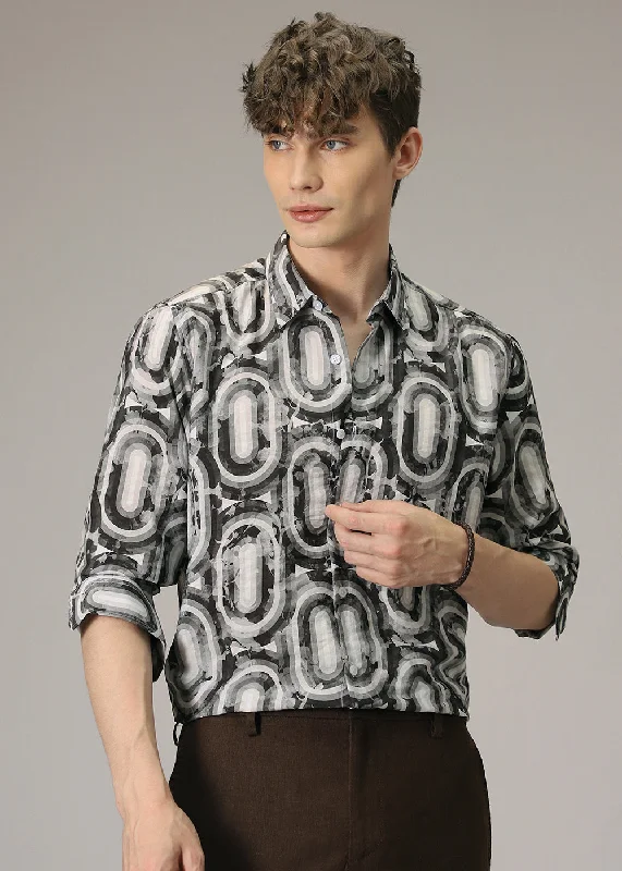 Men's Spread-Collar Shirts for a Bold StatementGeometric Plaid Floral Print Shirt